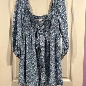 Blue Floral Boutique Ronper